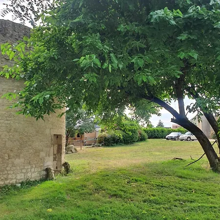 Le Jardin Des Bosquets Tatil Evi