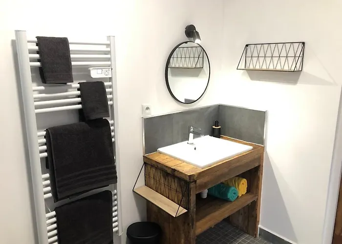 Le Jardin Des Bosquets 펜션 *